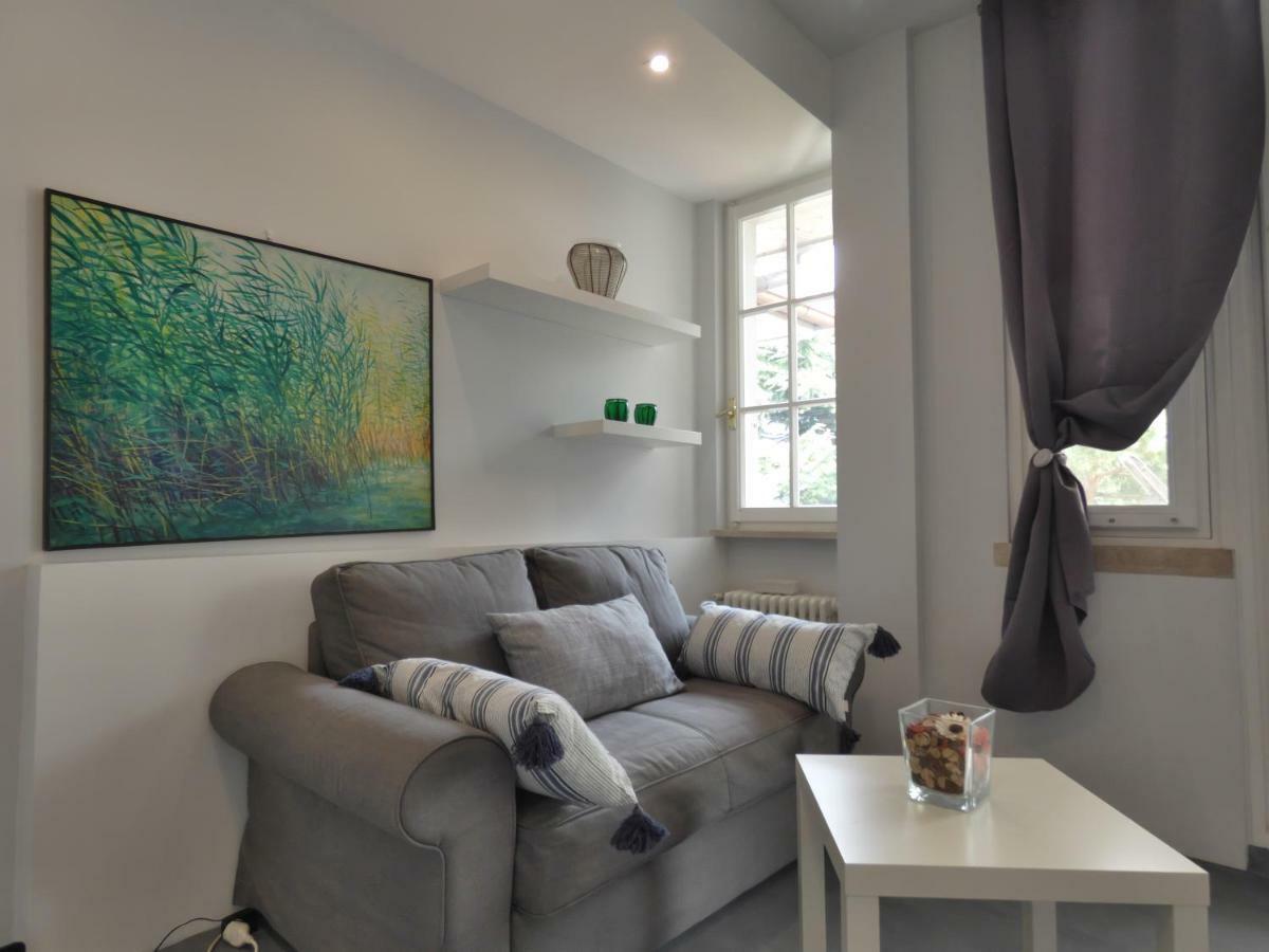 Penthouse Sirmione Close The Lake Exterior foto